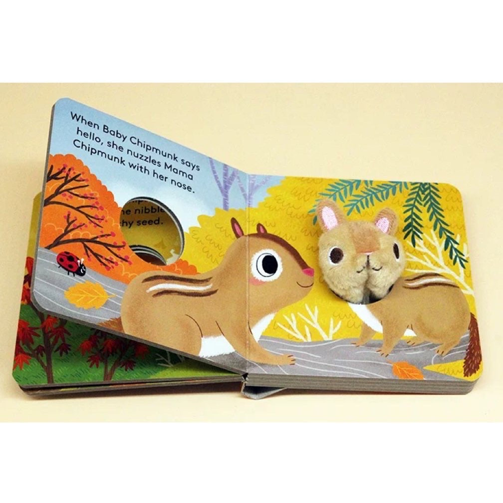 Finger Puppet Book - Baby Chipmunk 玩偶書