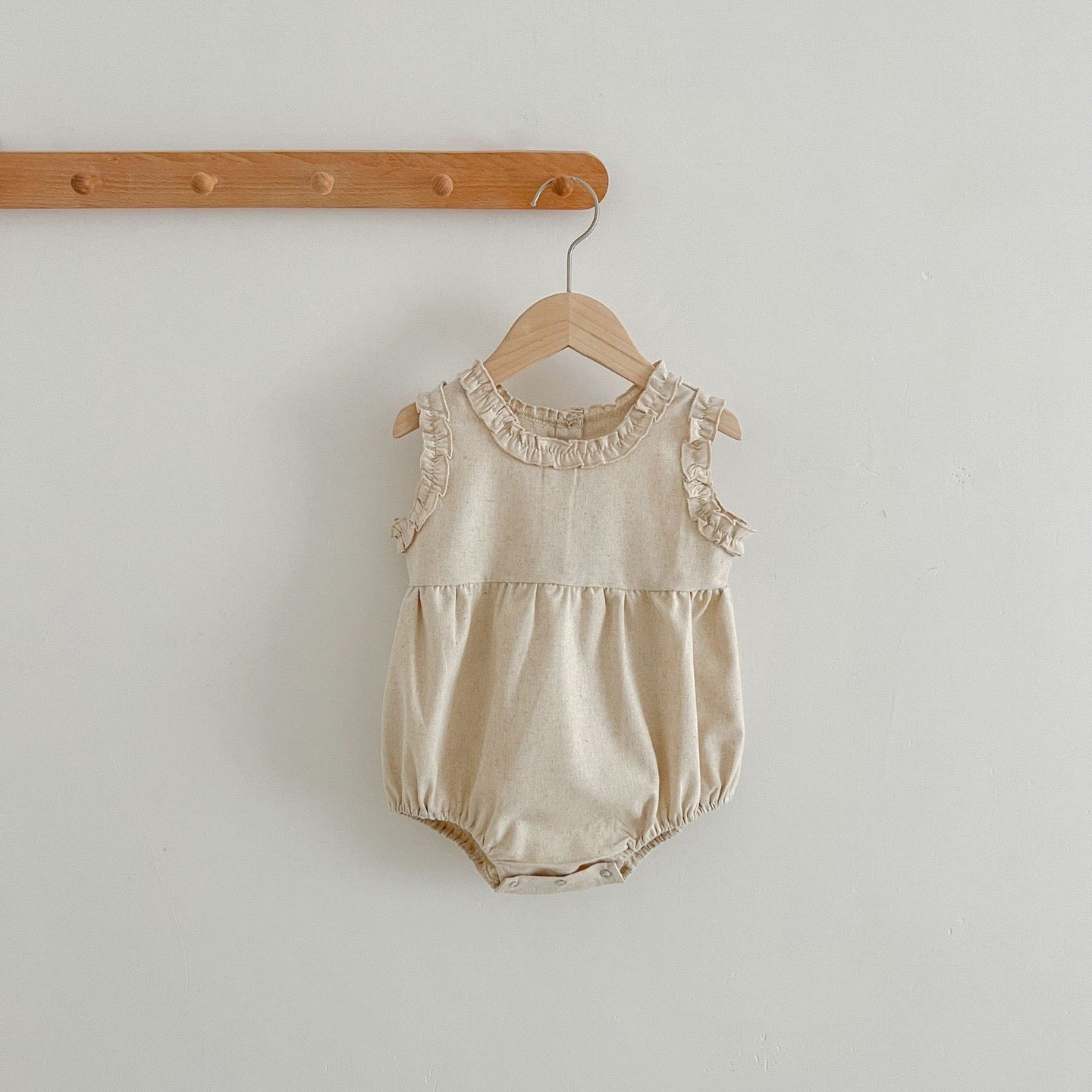 Linen Round Frill Bodysuit